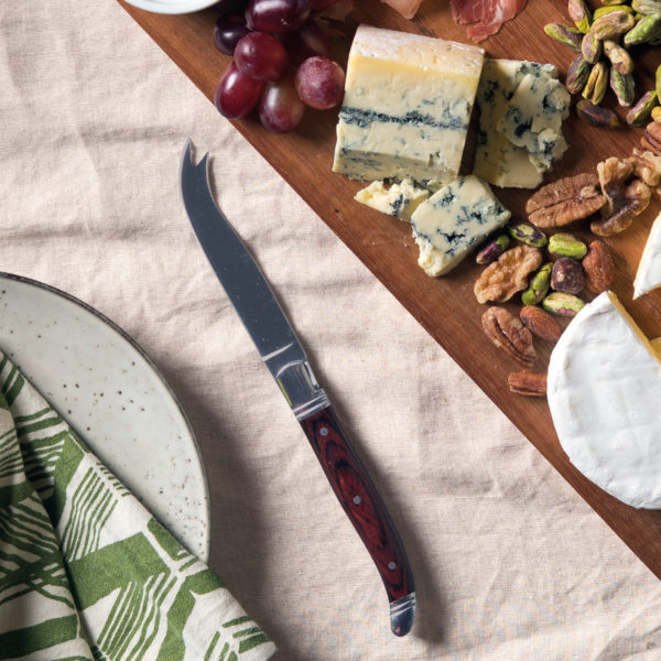 bordeaux-cheese-knife-set-lifestyle-600x600