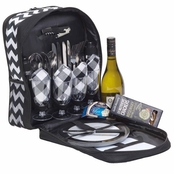 oasis-family-picnic-set-black_white-lifestyle-1-600x600