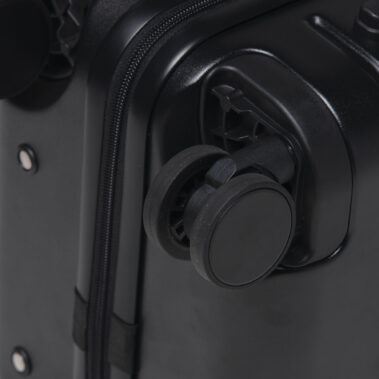 Silent 360° spinner wheels