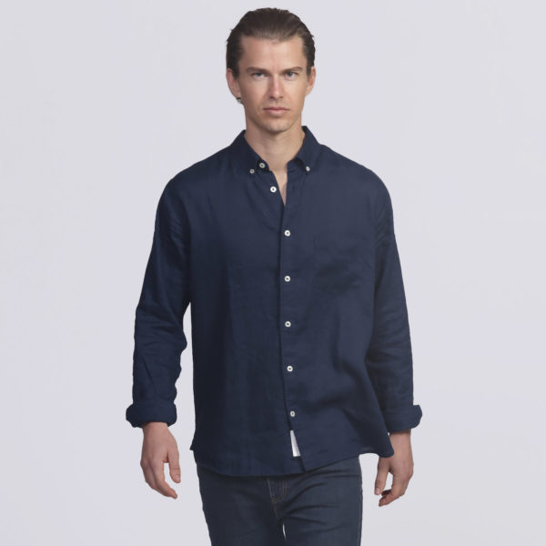 smpli-mens-navy-linen-shirt-lifestyle-600x600